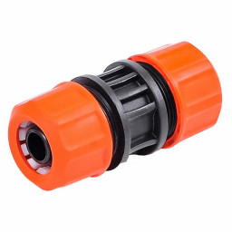 Муфта 1/2х1/2 соединительная Жук